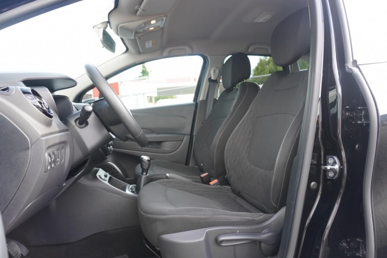 Renault CAPTUR 0.9 TCe Limited CarPlay | Keyless | Navigatie | NAP | Cruise