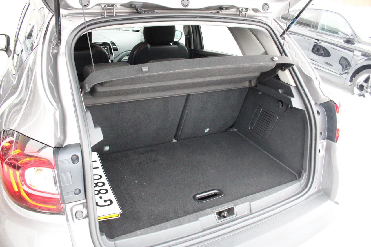 Renault CAPTUR 0.9 TCe Limited | Trekhaak | Stoelverwarming | Navigatiesysteem