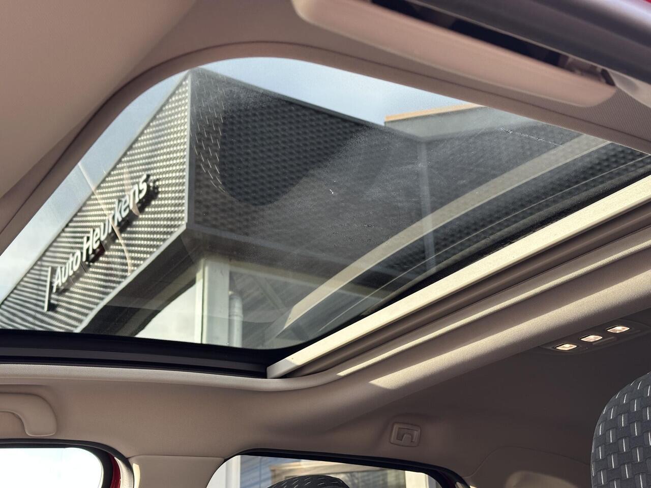 Renault CAPTUR TCe 130 EDC Version S l AUTOMAAT l Panoramadak!!