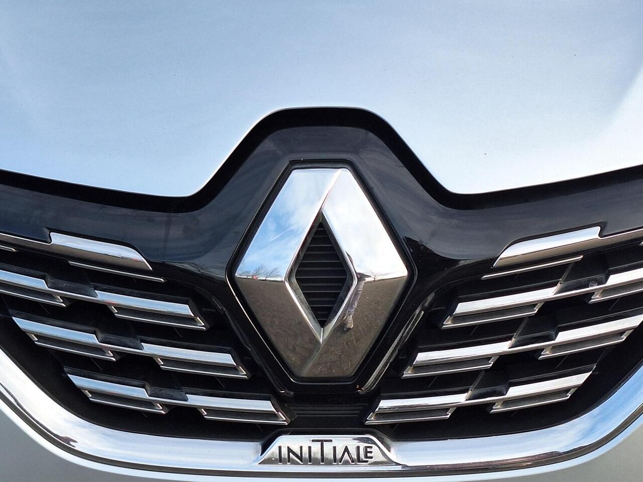 Renault CAPTUR 1.3 TCe 155 Initiale Paris Automaat | My 2020 | Leder | Trekhaak | LED | Blindspot | Navi |