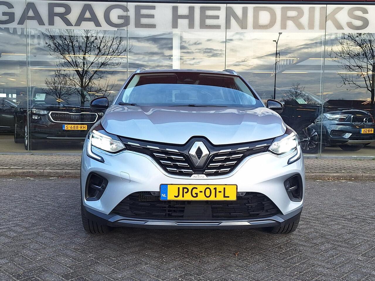 Renault CAPTUR 1.3 TCe 155 Initiale Paris Automaat | My 2020 | Leder | Trekhaak | LED | Blindspot | Navi |