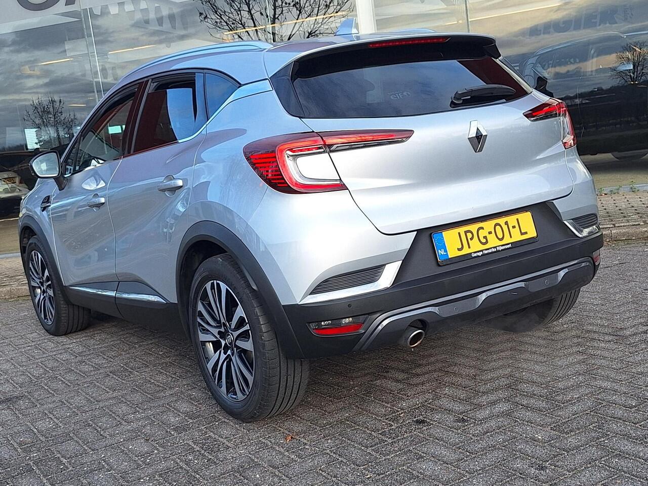 Renault CAPTUR 1.3 TCe 155 Initiale Paris Automaat | My 2020 | Leder | Trekhaak | LED | Blindspot | Navi |