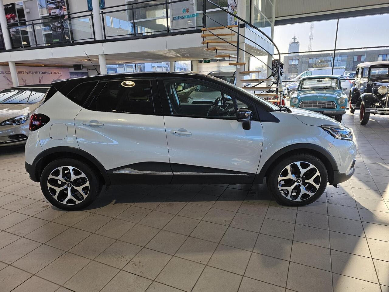 Renault CAPTUR 1.3 TCe Intens Automaat Automaat