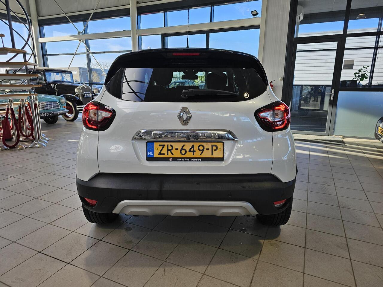Renault CAPTUR 1.3 TCe Intens Automaat Automaat
