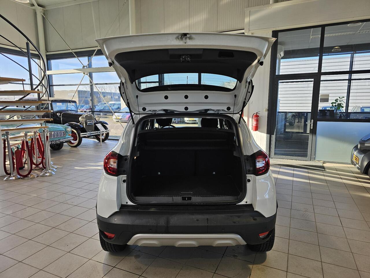 Renault CAPTUR 1.3 TCe Intens Automaat Automaat