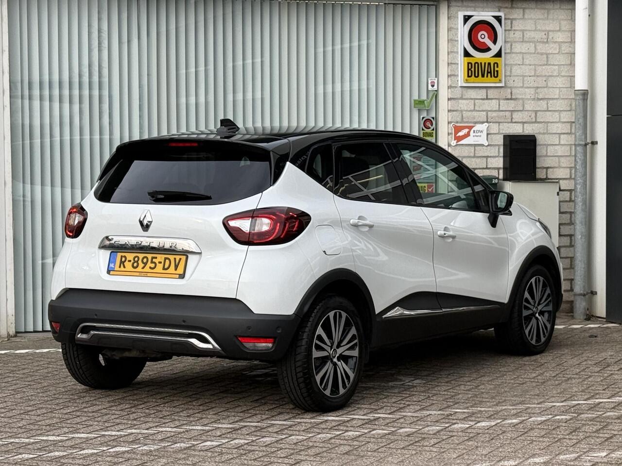 Renault CAPTUR 1.3 TCe Initiale Paris | Bose Audio | Achteruitrijcamera | Stoelverwarming | Leer | LED | DAB | Climate Control | Dodehoek detectie |