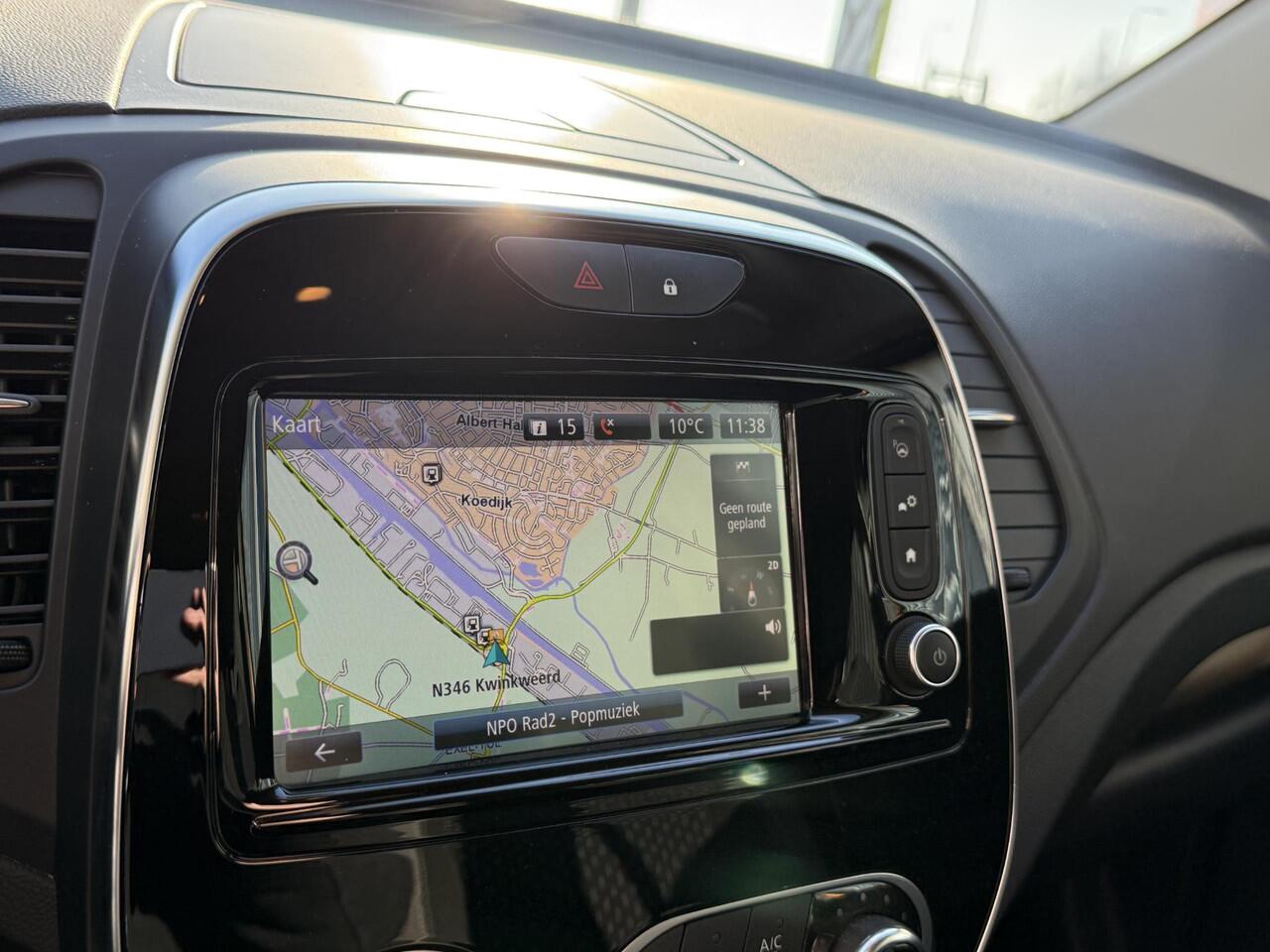 Renault CAPTUR 0.9 TCe Intens | NAP | Trekhaak | Navigatie | Achteruitrijcamera | DAB | LED | Climate Control |