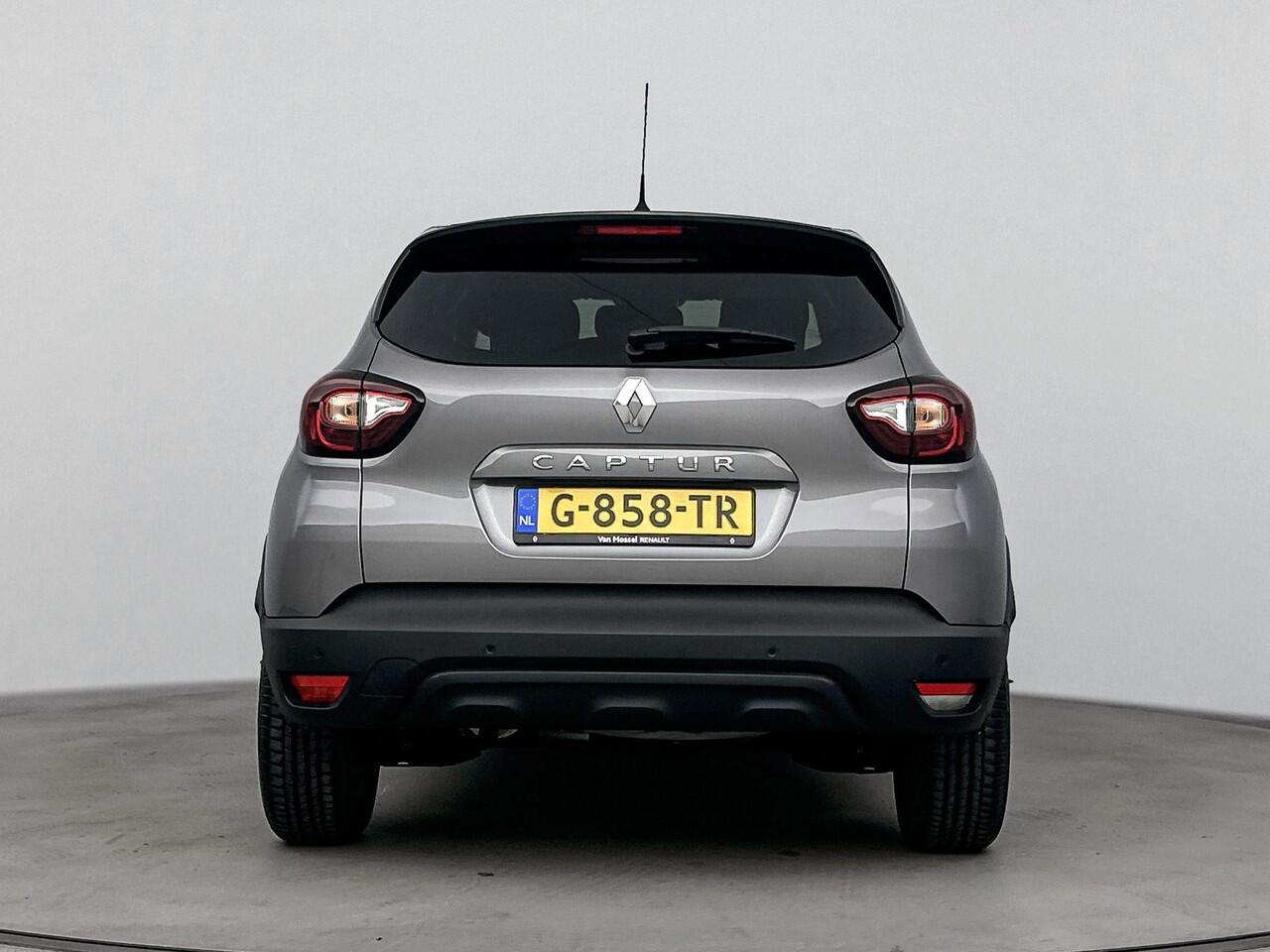 Renault CAPTUR 0.9 TCe Limited 90PK | Navigatie | Cruise Control | Parkeersensoren | Lichtmetalen Velgen