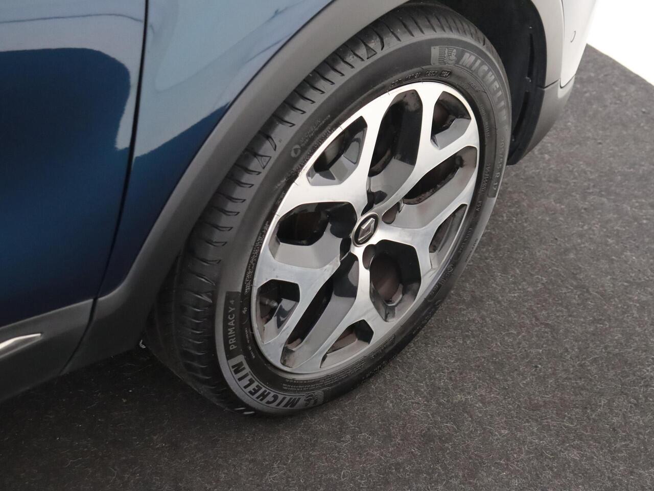 Renault CAPTUR 0.9 TCe 90 PK Intens Navigatie | Airco | Parkeercamera | Parkeersensoren Voor & Achter |