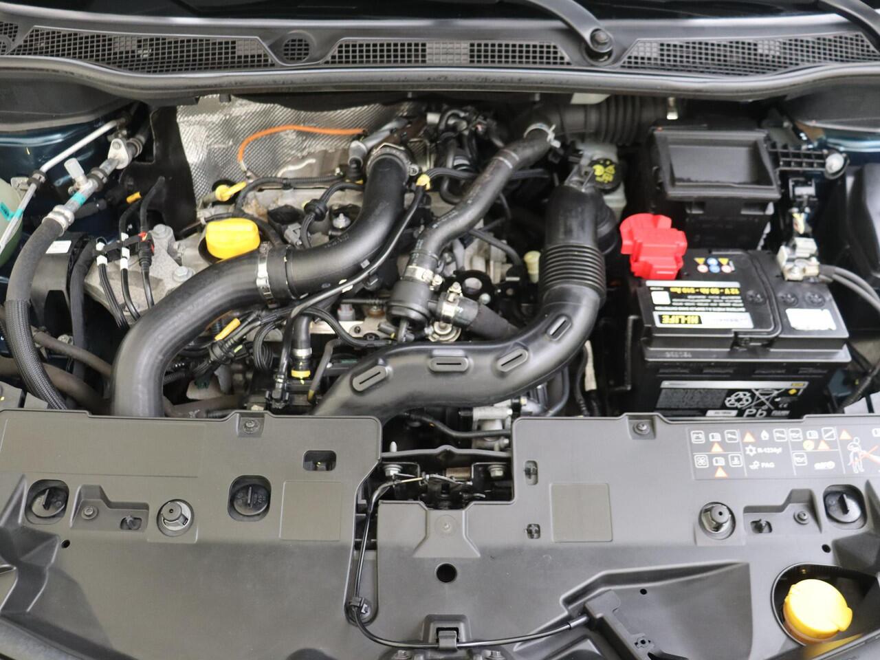 Renault CAPTUR 0.9 TCe 90 PK Intens Navigatie | Airco | Parkeercamera | Parkeersensoren Voor & Achter |