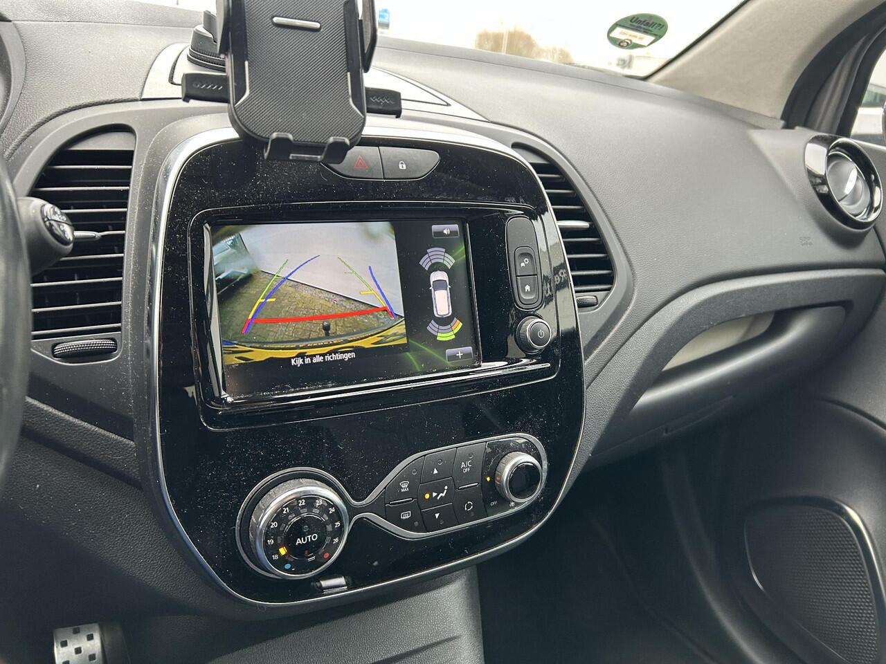 Renault CAPTUR 1.3 TCe Intens | Automaat | Hoge Zit | Trekhaak | Navi+ Camera