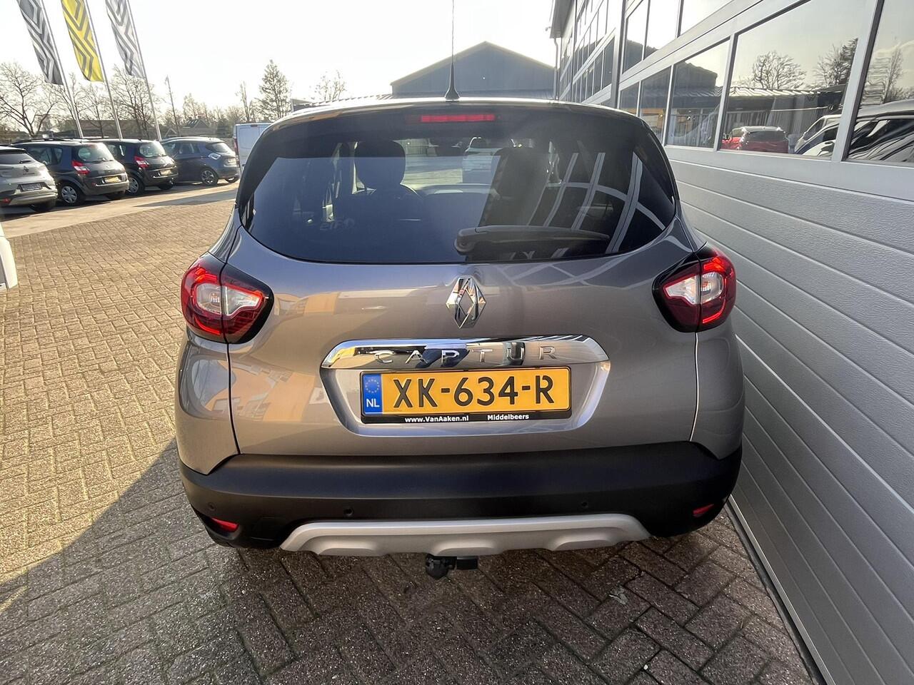 Renault CAPTUR 1.3 TCe 150 PK Intens AUTOMAAT