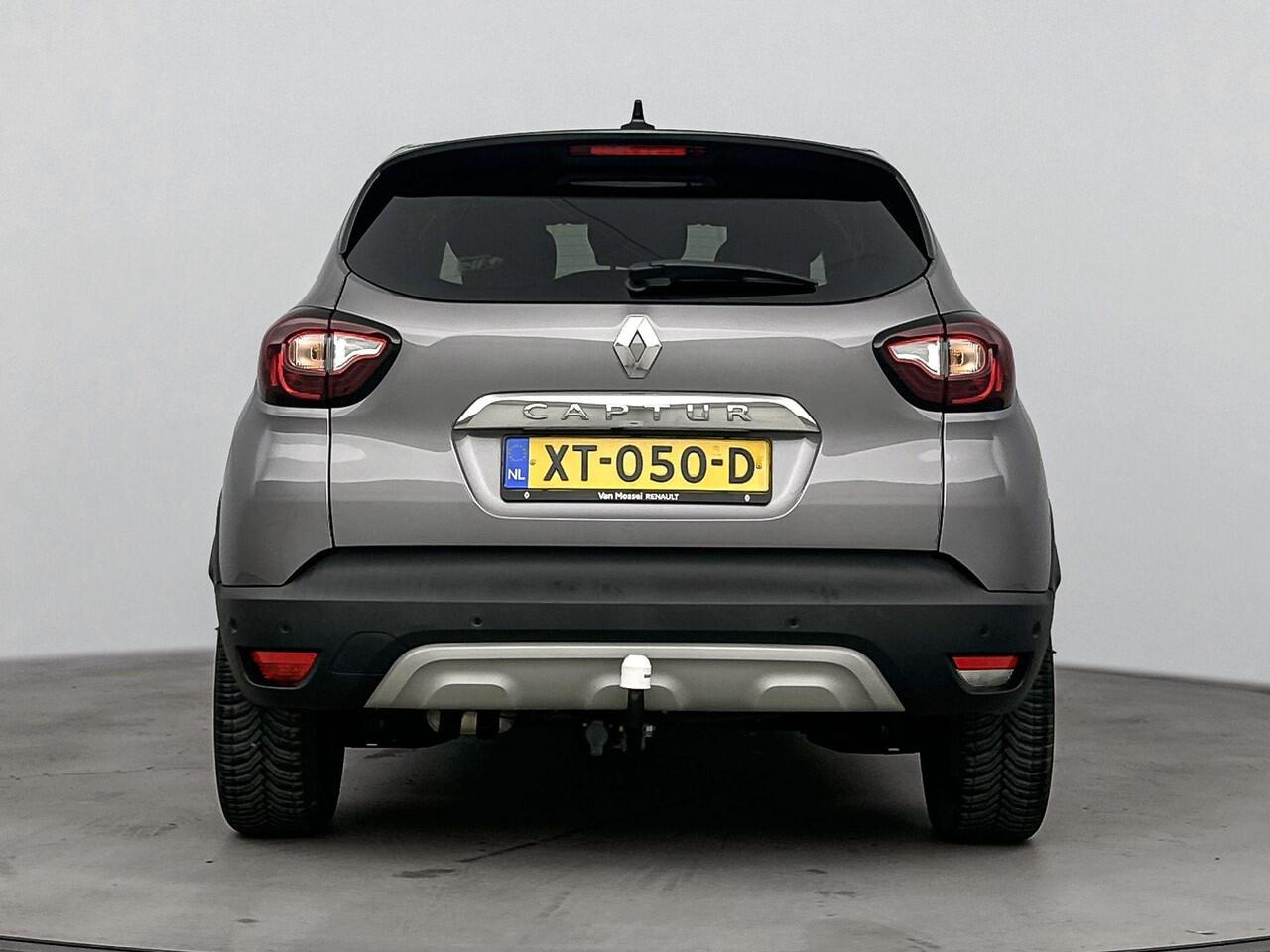 Renault CAPTUR 1.3 TCe 130Pk Intens | Navigatie | Apple & Android Caplay | Parkeersensoren Voor & Achter | Achteruitrijcamera | Trekhaak | Climate Control | Parkeerassistent