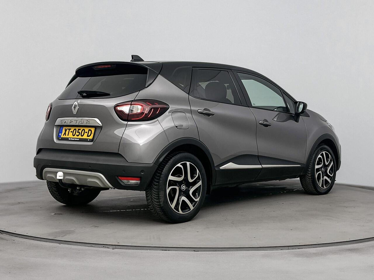 Renault CAPTUR 1.3 TCe 130Pk Intens | Navigatie | Apple & Android Caplay | Parkeersensoren Voor & Achter | Achteruitrijcamera | Trekhaak | Climate Control | Parkeerassistent