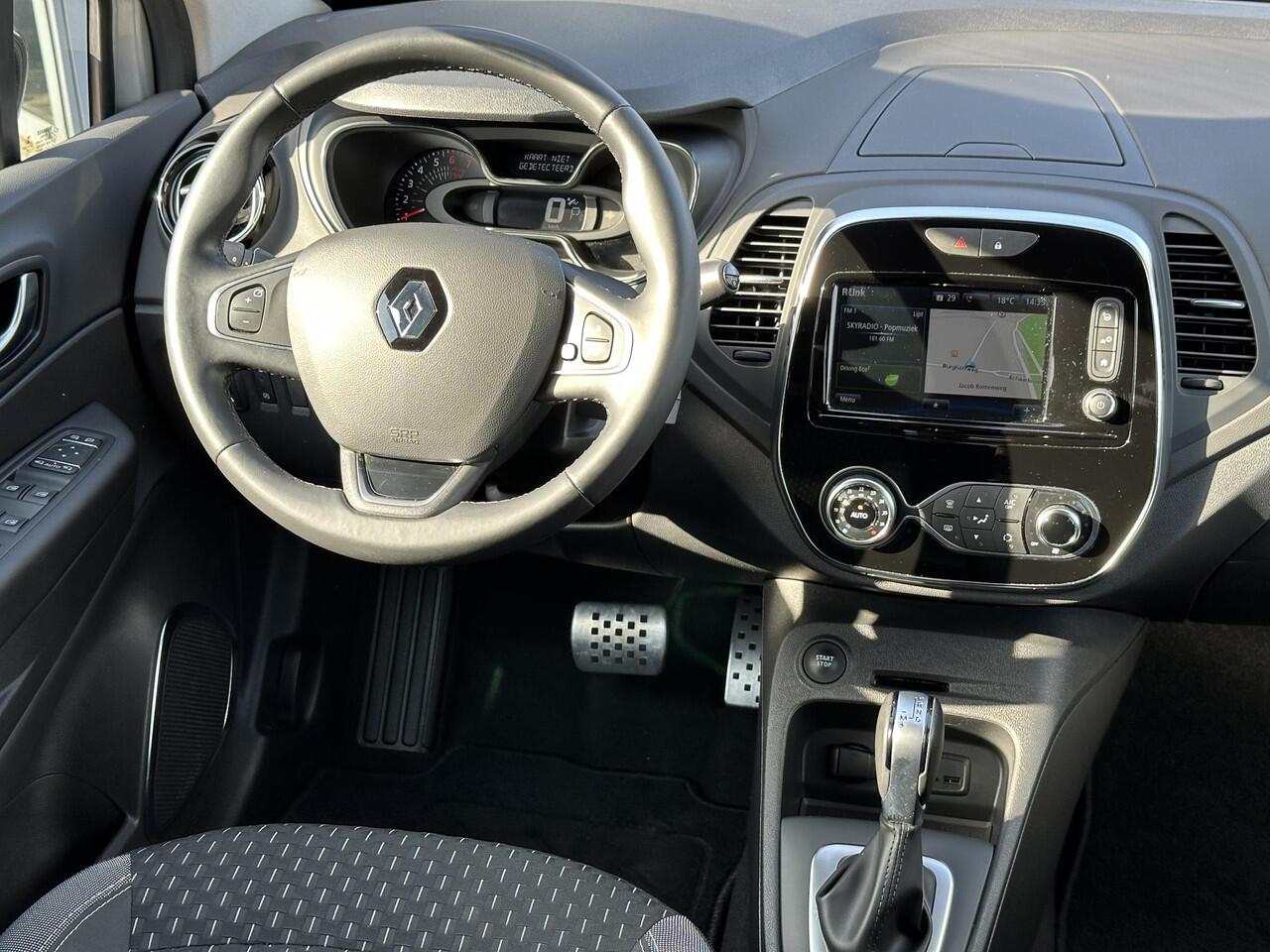 Renault CAPTUR TCe 130 Intens l AUTOMAAT l two-tone l achteruitrijcamera
