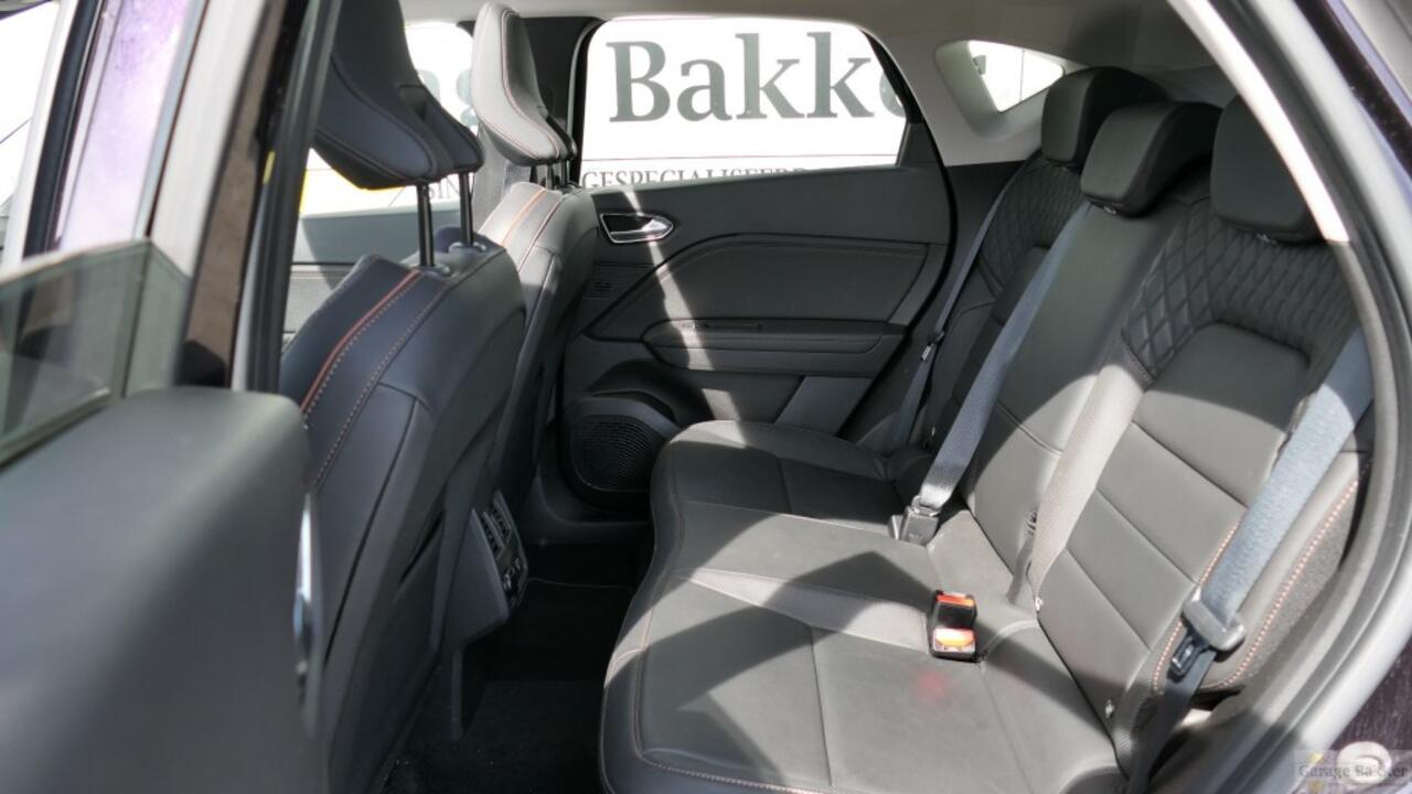 Renault CAPTUR TCe 155 EDC Automaat Initiale Paris
