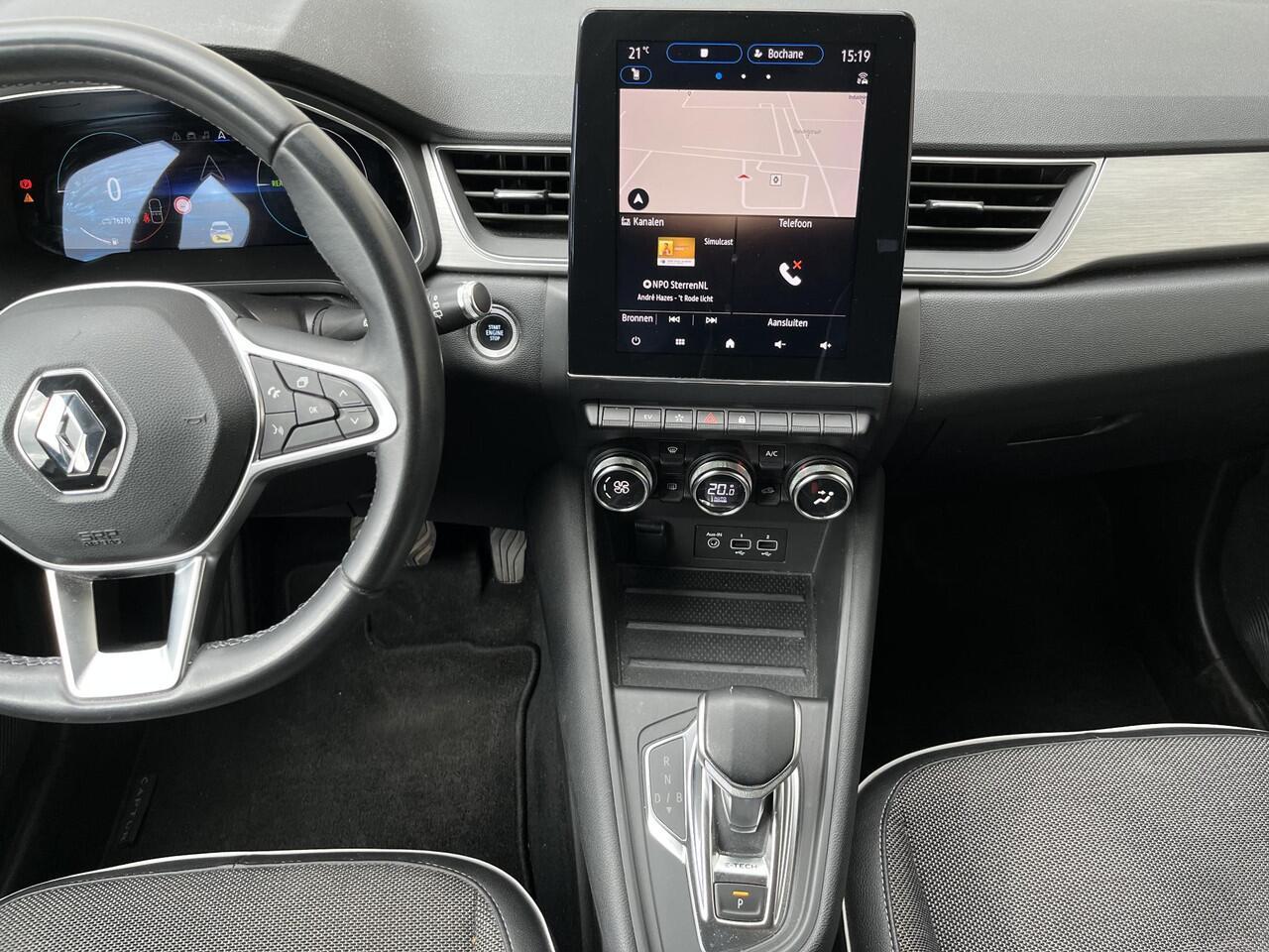 Renault CAPTUR 1.6 E-Tech Plug-in Hybrid 160 Intens | Trekhaak | Apple CarPlay / Android Auto | Achteruitrijcamera |