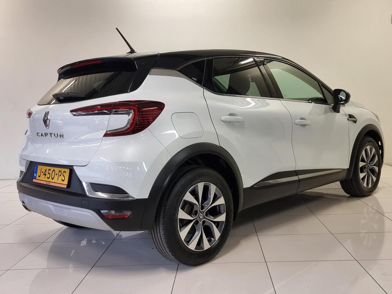 Renault CAPTUR 1.3 TCe 130 Intens | Navigatie | Achteruitrijcamera | Parkeersensoren |