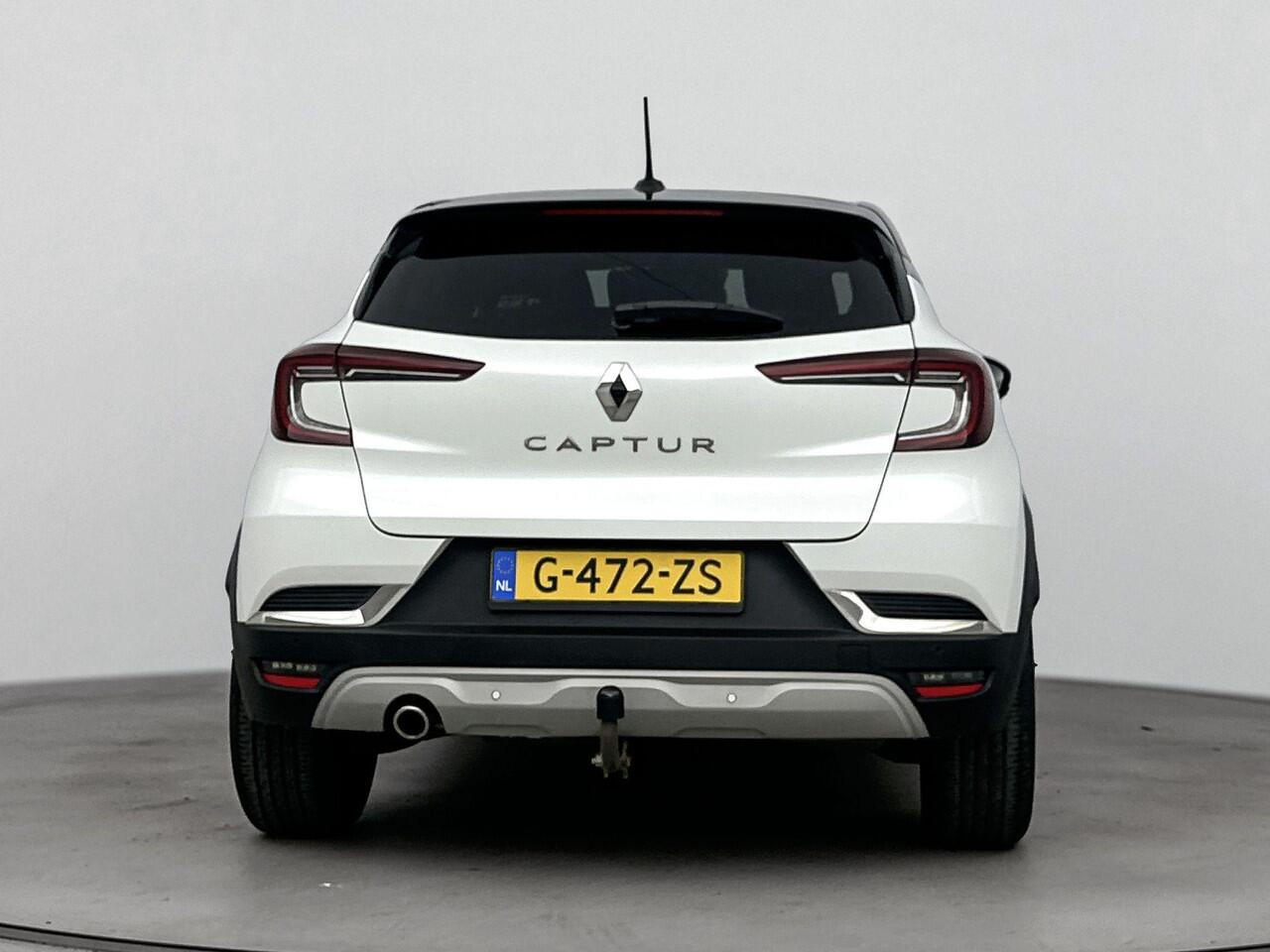 Renault CAPTUR 1.0 TCe Intens 100PK | Trekhaak | Achteruitrijcamera | Parkeersensoren | Navigatie | Climate Control | Lichtmetalen velgen 17"
