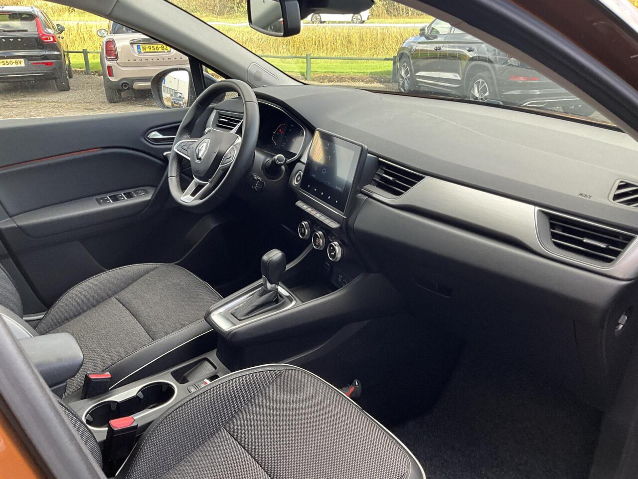 Renault CAPTUR 1.3 TCe 130 Intens Camera | Bose