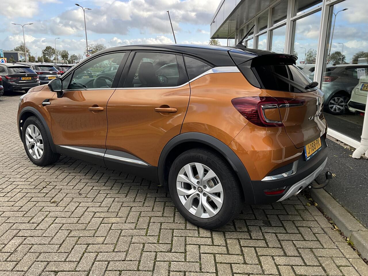 Renault CAPTUR 1.3 TCe 130 Intens Camera | Bose