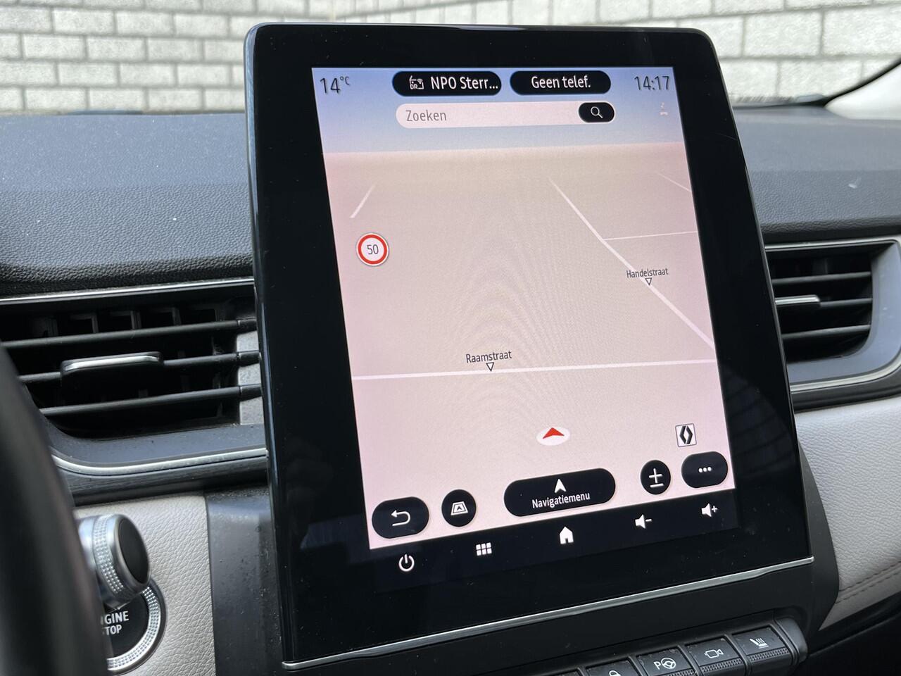 Renault CAPTUR 1.3 TCe EDC 130 Initiale Paris | Lederen bekleding | All-Season banden | Adaptive Cruise Control | 360° Camera