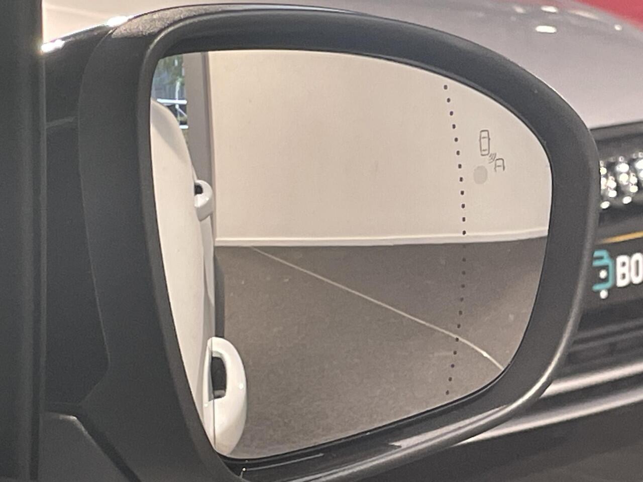 Renault CAPTUR 1.3 TCe 130 Intens Schuifdak | Climate controle | Navigatie