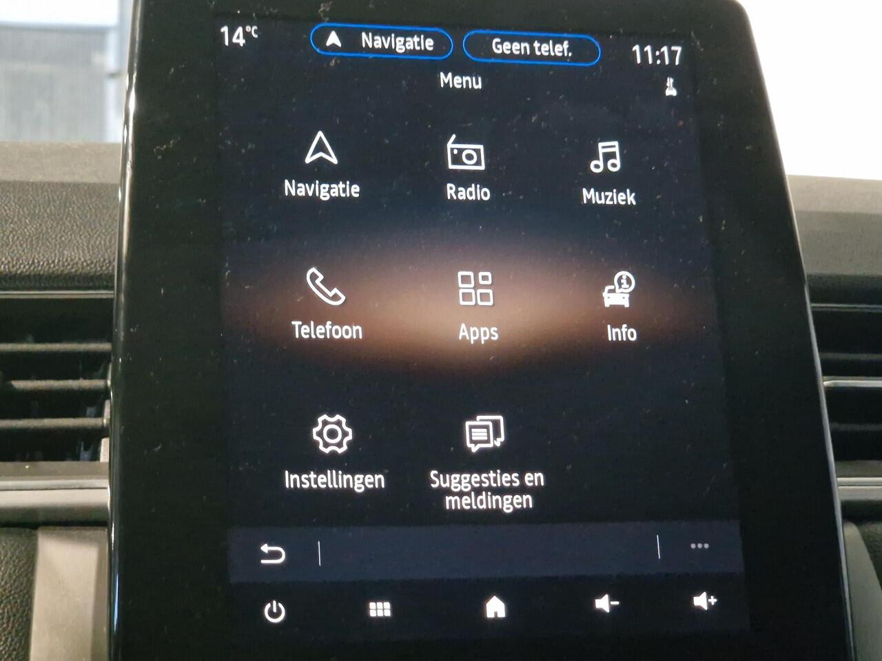 Renault CAPTUR 1.0 TCe 100 Edition One TREKHAAK | 100% DEALER ONDERHOUDEN | NAVIGATIE | BOSE AUDIO