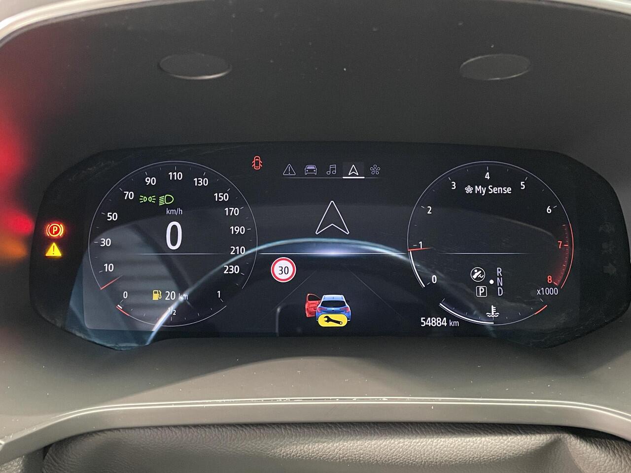 Renault CAPTUR 1.3 TCe 130 Intens | Groot Navigatie | Cruise controle adaptief