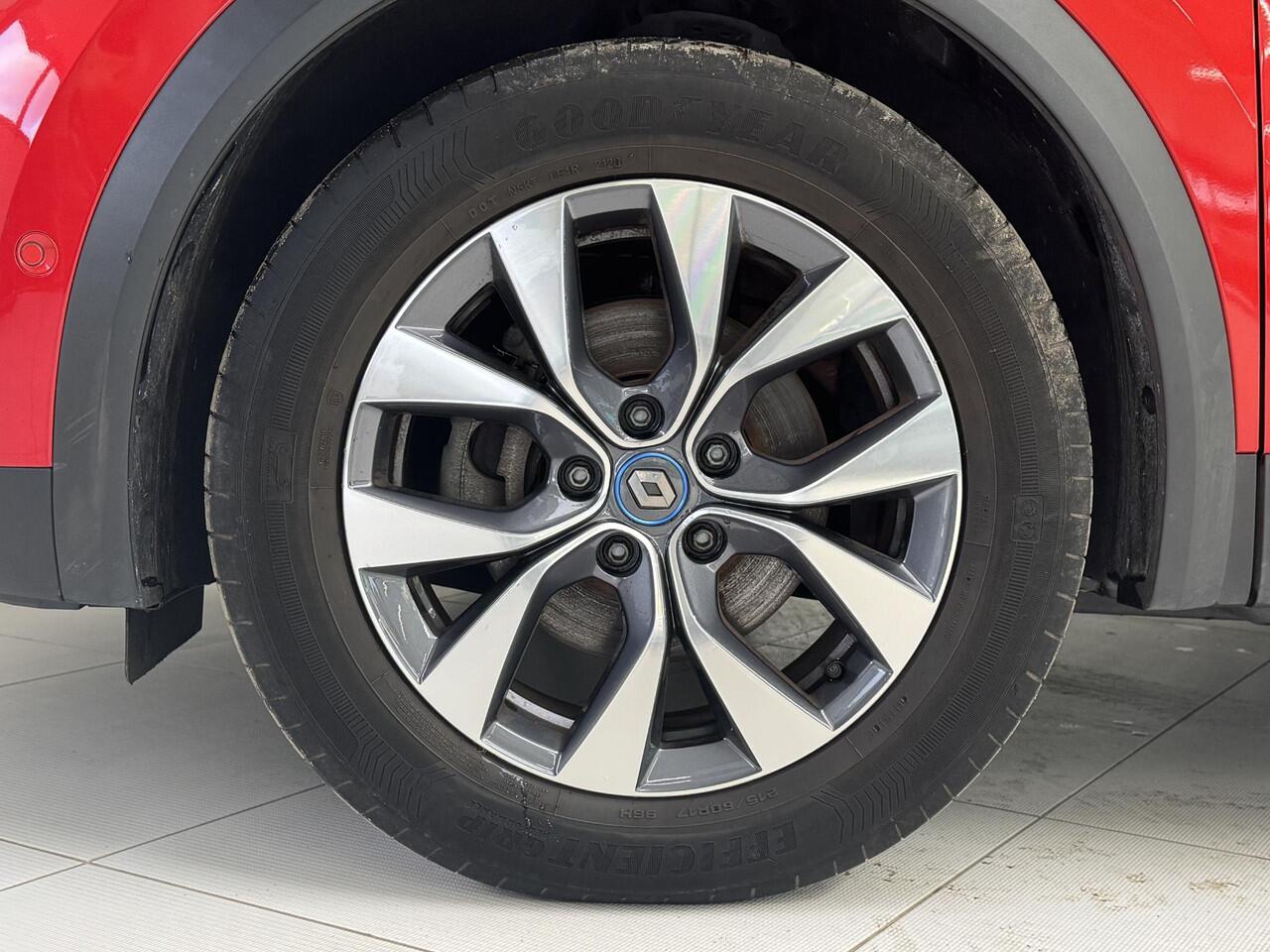 Renault CAPTUR 1.6 E-Tech Plug-in Hybrid 160 Intens | Clima | Navi | Camera | Trekhaak