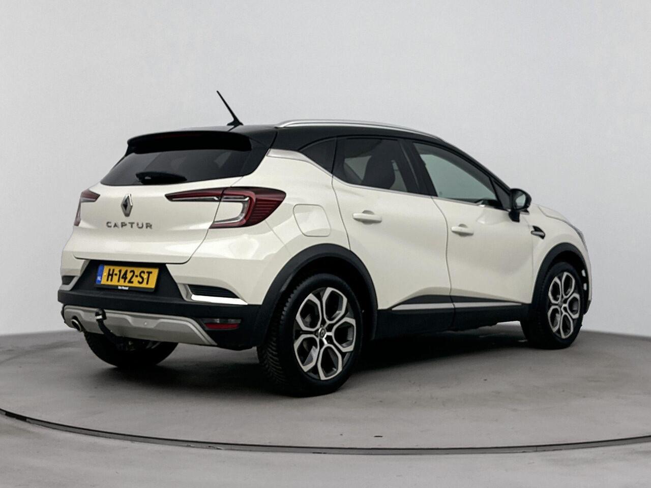 Renault CAPTUR 1.3 TCe Intens 130PK | Trekhaak | Navigatie | Achteruitrijcamera | Lederen Bekleding | Apple CarPlay & Android Auto