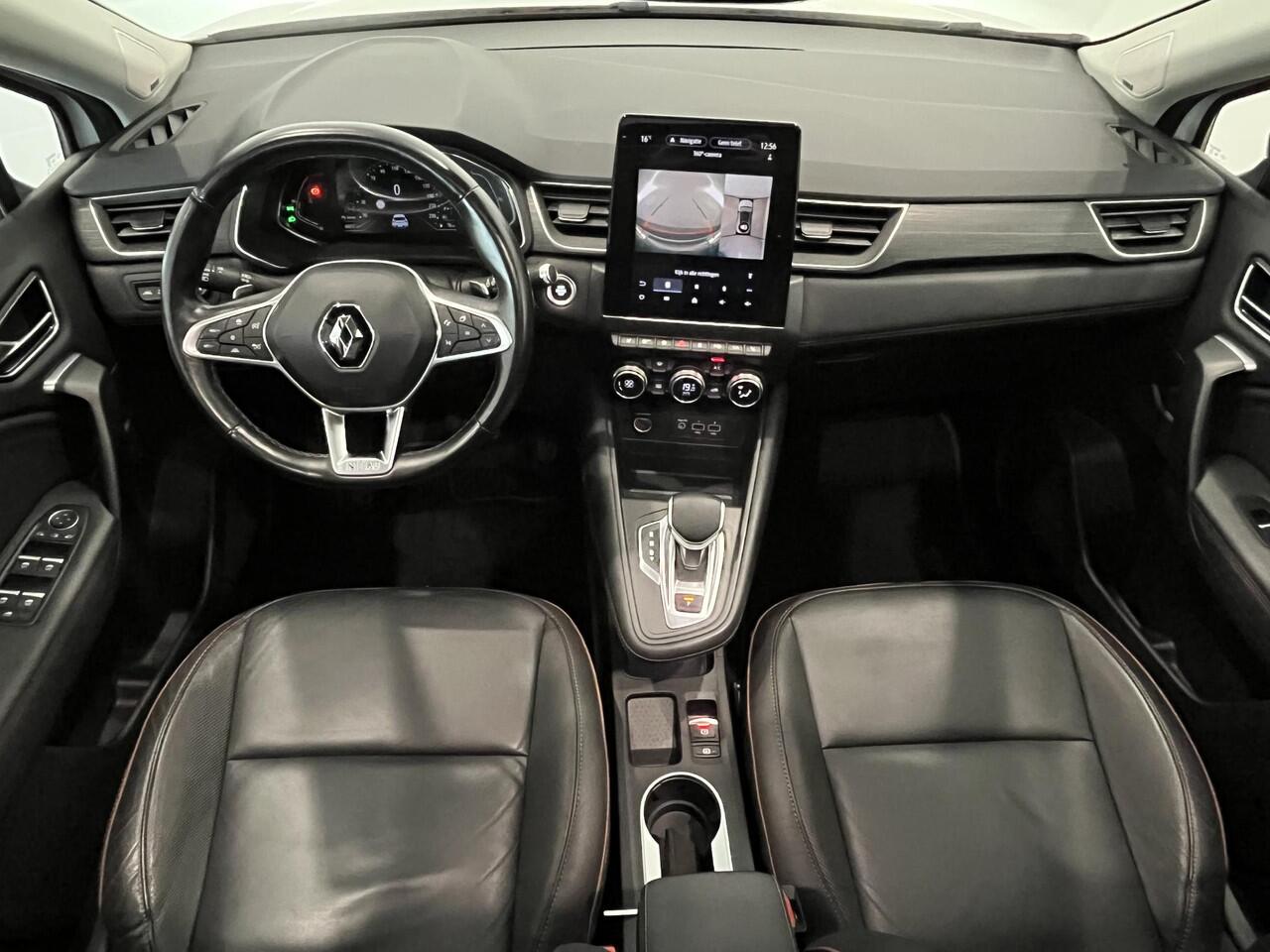 Renault CAPTUR 1.3 TCe 155 EDC Initiale Paris | Trekhaak | Panoramadak | Leder | Navigatie 9,3" | Climate Control | Cruise Control | Lichtmetalen velgen 18" | Apple Carplay/Android Auto