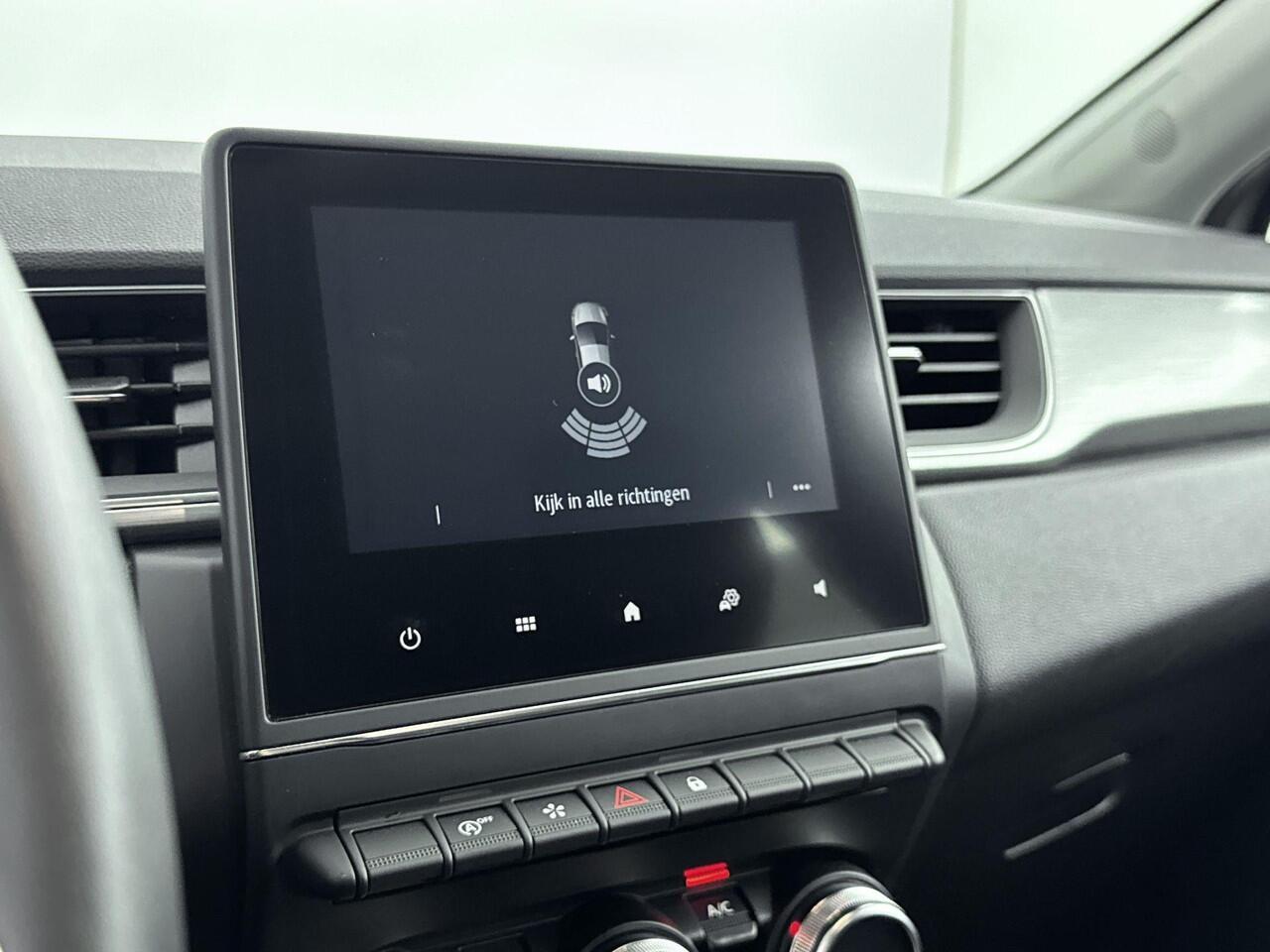 Renault CAPTUR 1.0 TCe Intens 100PK | Parkeersensoren | Climate Control | Lichtmetalen Velgen | Cruise Control | Apple CarPlay & Android Auto