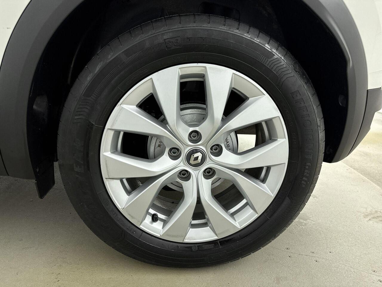 Renault CAPTUR 1.0 TCe 100 Intens | Parkeersensoren | Climate Control | Lichtmetalen Velgen | Cruise Control | Apple CarPlay & Android Auto