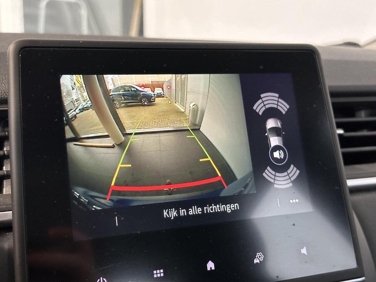 Renault CAPTUR 1.0 TCe 90 Zen NAVIGATIE | TREKHAAK | PARKEERSENSOREN VOOR-/ACHTER | ACHTERUITRIJCAMERA
