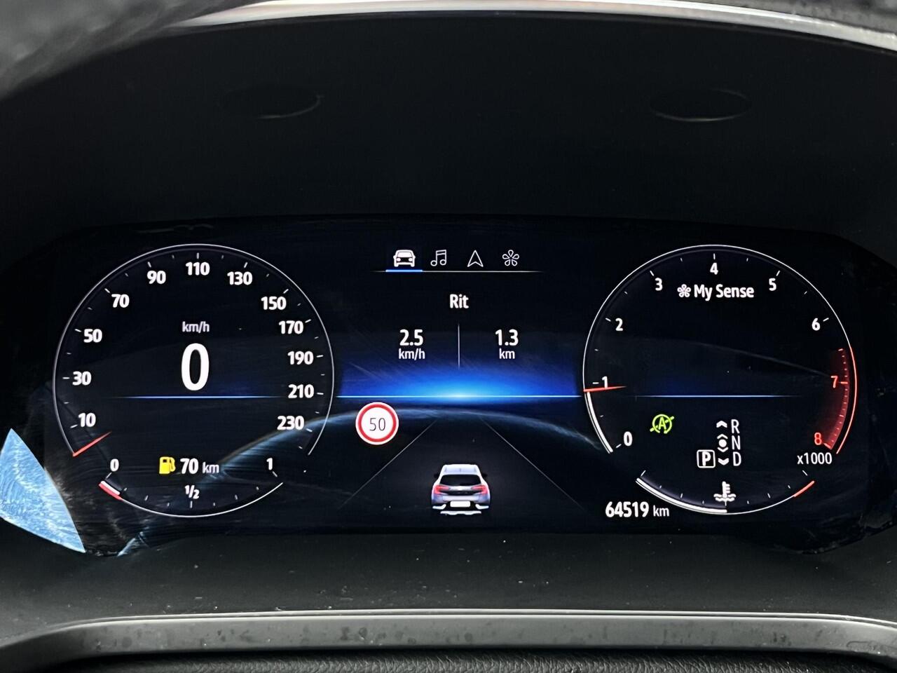 Renault CAPTUR 1.3 TCe EDC 130 Initiale Paris | Lederen bekleding | All-Season banden | Adaptive Cruise Control | 360° Camera