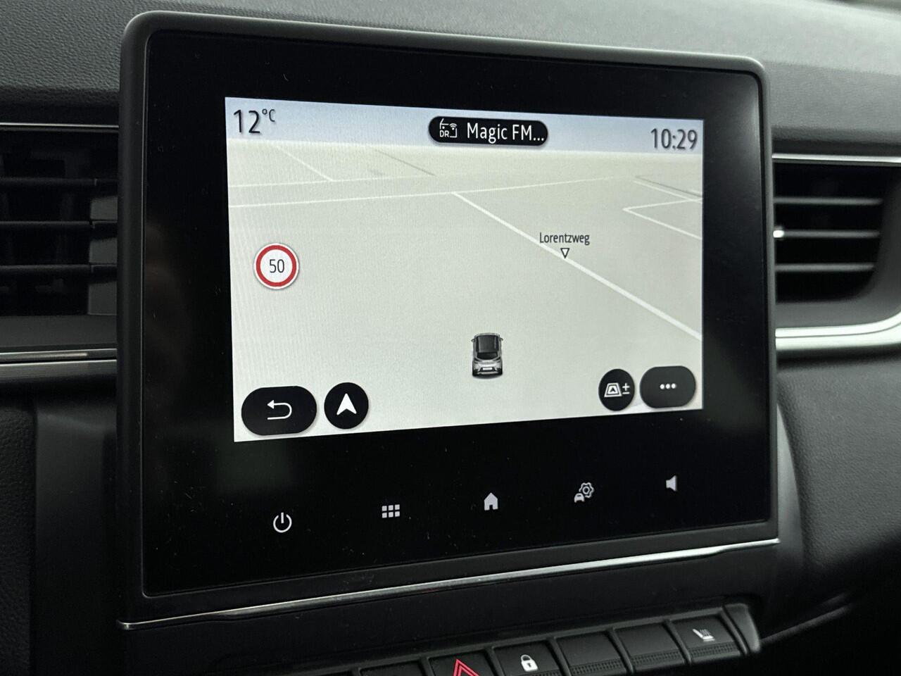 Renault CAPTUR 1.3 TCe Intens 130PK | Trekhaak | Navigatie | Achteruitrijcamera | Lederen Bekleding | Apple CarPlay & Android Auto