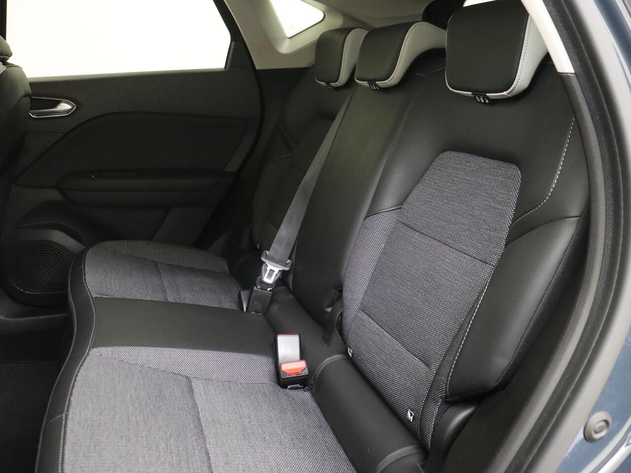 Renault CAPTUR 1.0 TCe 100 Intens | clima | navigatie | apple carplay | android auto