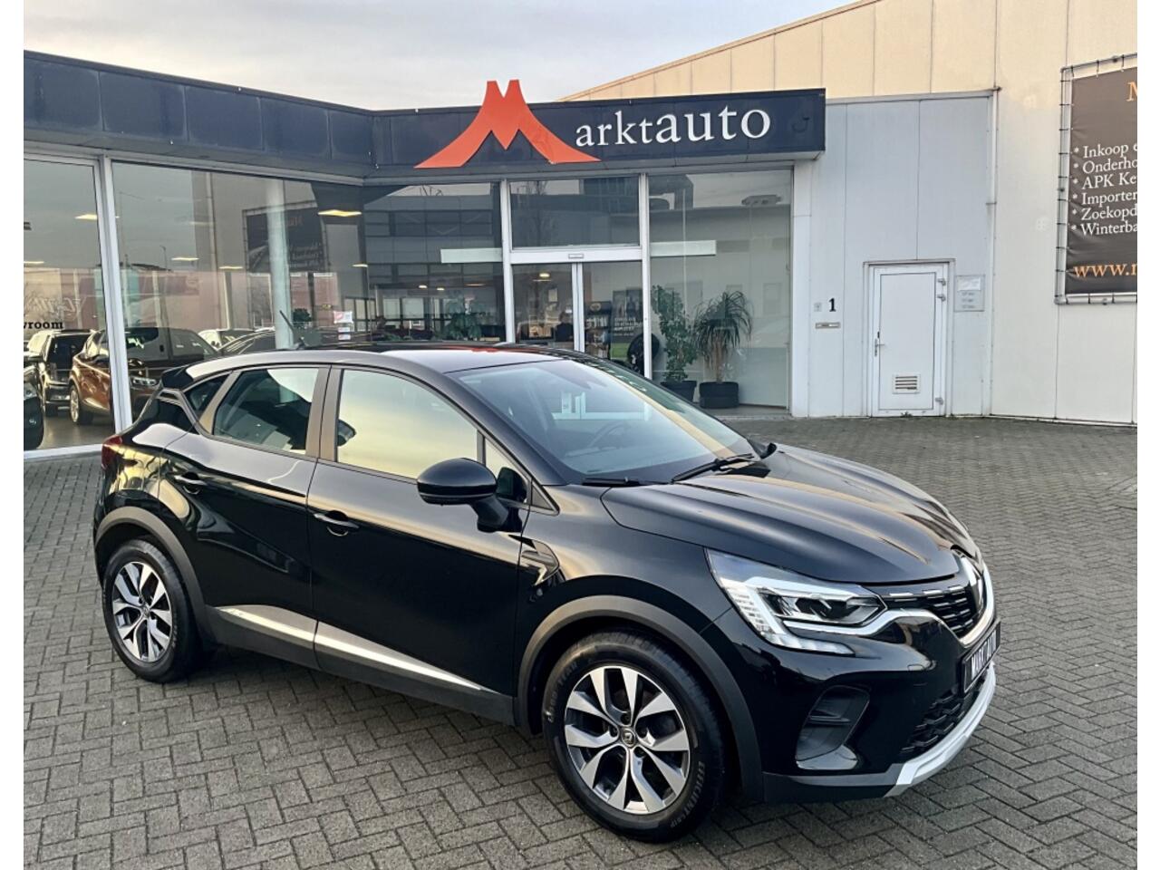 Renault CAPTUR 1.3 TCe Business Zen Carplay Bluetooth Cruise Stoelverwarming