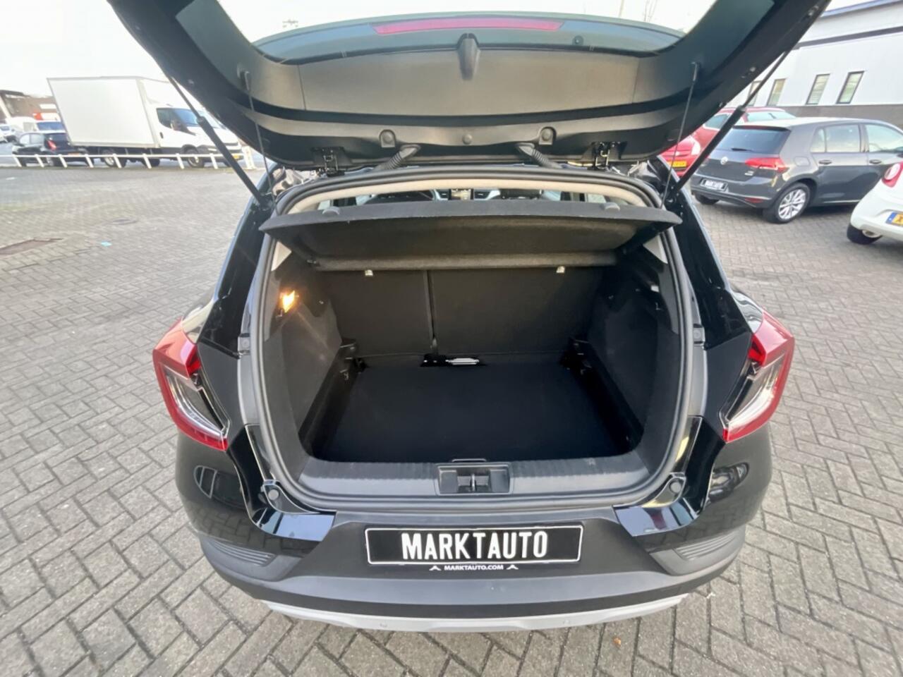 Renault CAPTUR 1.3 TCe Business Zen Carplay Bluetooth Cruise Stoelverwarming