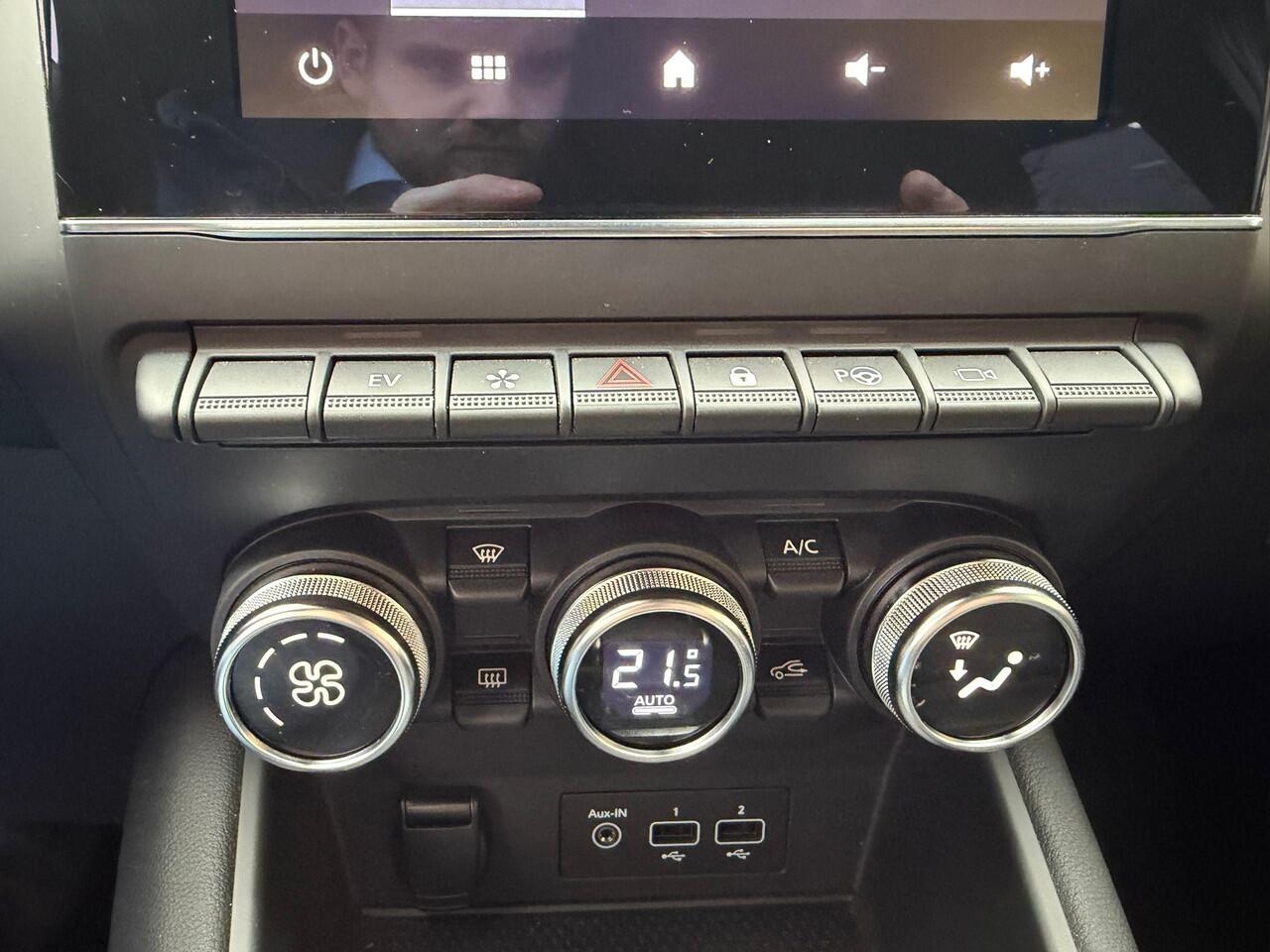 Renault CAPTUR E-Tech Plug-in Hybrid 160 Intens | Automaat | NL-Auto | 1e eigenaar | Trekhaak |