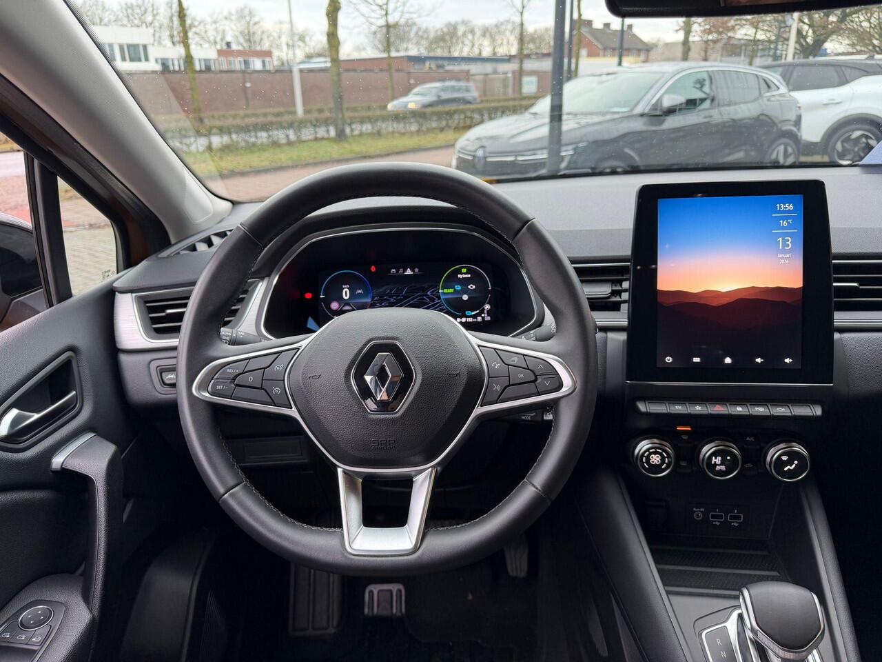 Renault CAPTUR E-Tech Plug-in Hybrid 160 Intens | Automaat | NL-Auto | 1e eigenaar | Trekhaak |