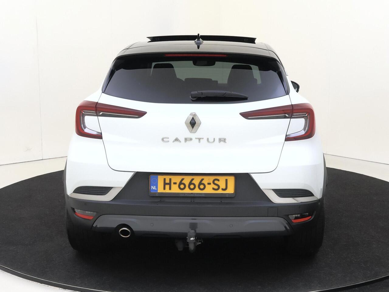 Renault CAPTUR 1.3 TCe 130 Initiale Paris | Camera | Trekhaak | Panoramadak