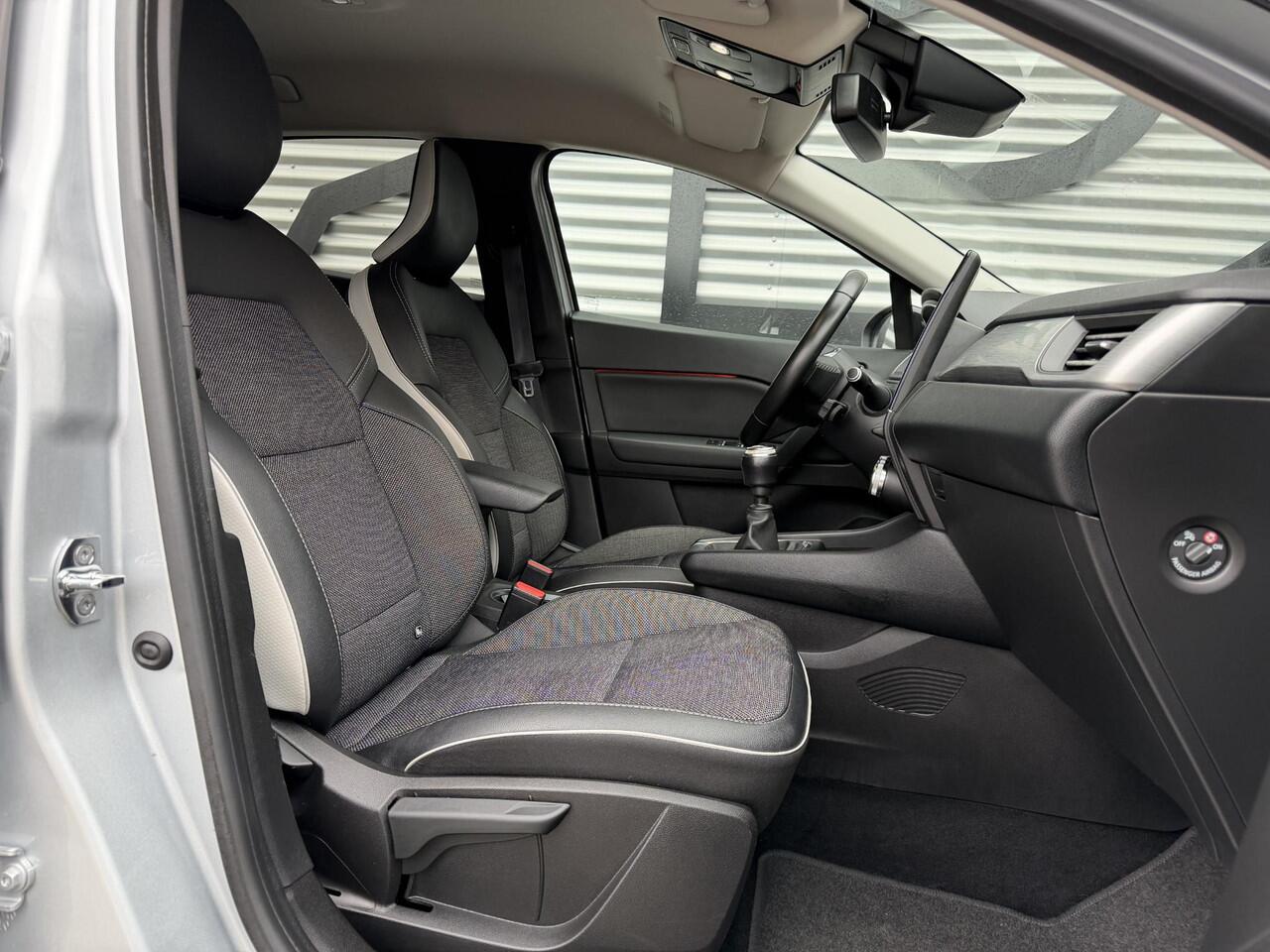 Renault CAPTUR 1.3 TCe 130 Edition One 1e Eigenaar|Navi|Carplay|Camera|Clima|Cruise|Keyless|Groot Scherm|PDC V+A|APK tot 04-2026