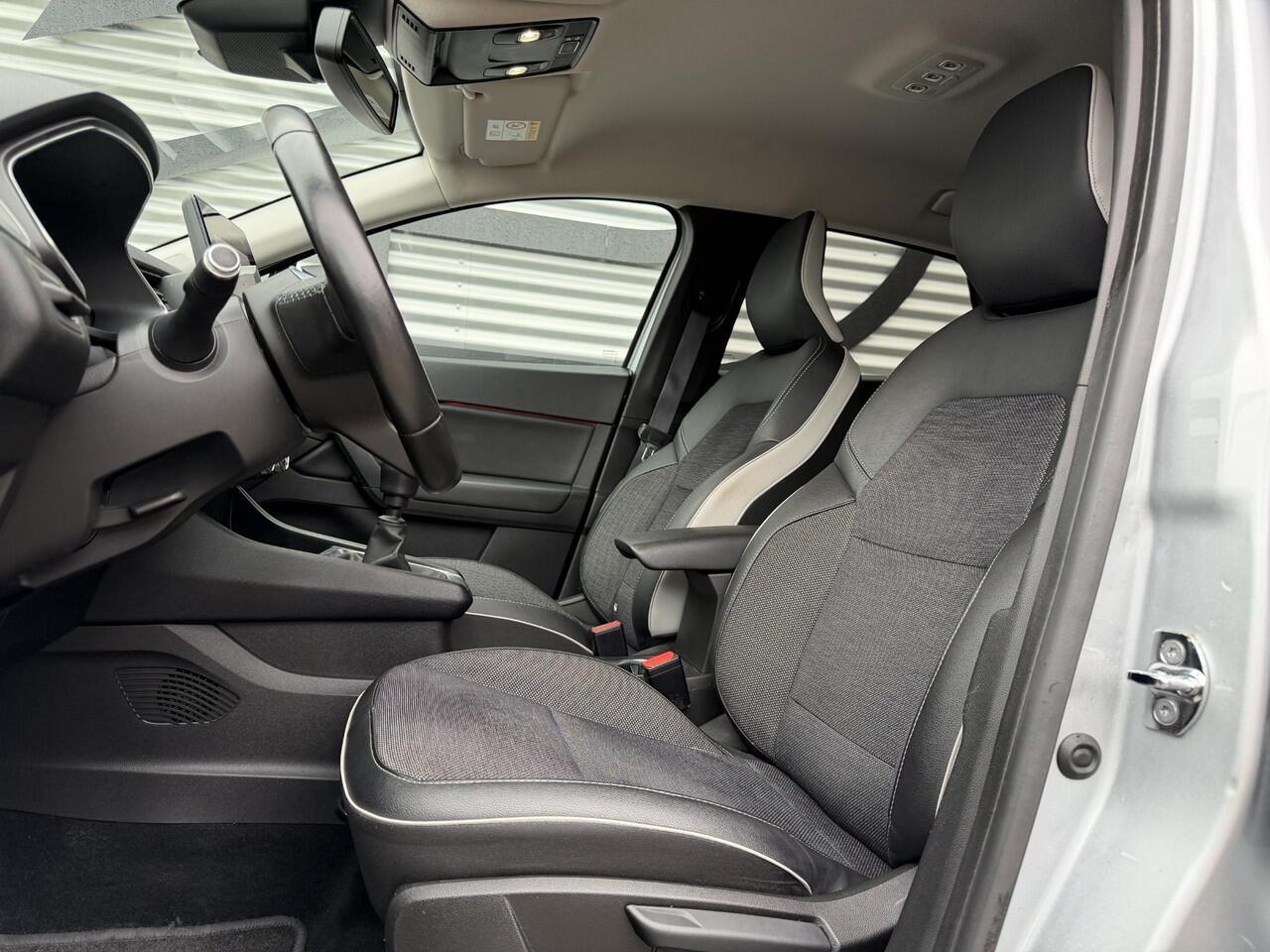 Renault CAPTUR 1.3 TCe 130 Edition One 1e Eigenaar|Navi|Carplay|Camera|Clima|Cruise|Keyless|Groot Scherm|PDC V+A|APK tot 04-2026