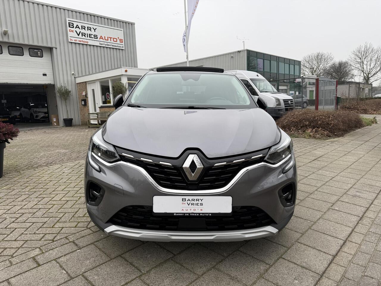 Renault CAPTUR 1.6 E-Tech Plug-in Hybrid 160 Intens | Schuifdak | Navigatie | Apple Carplay | Stuurwiel verwarming |