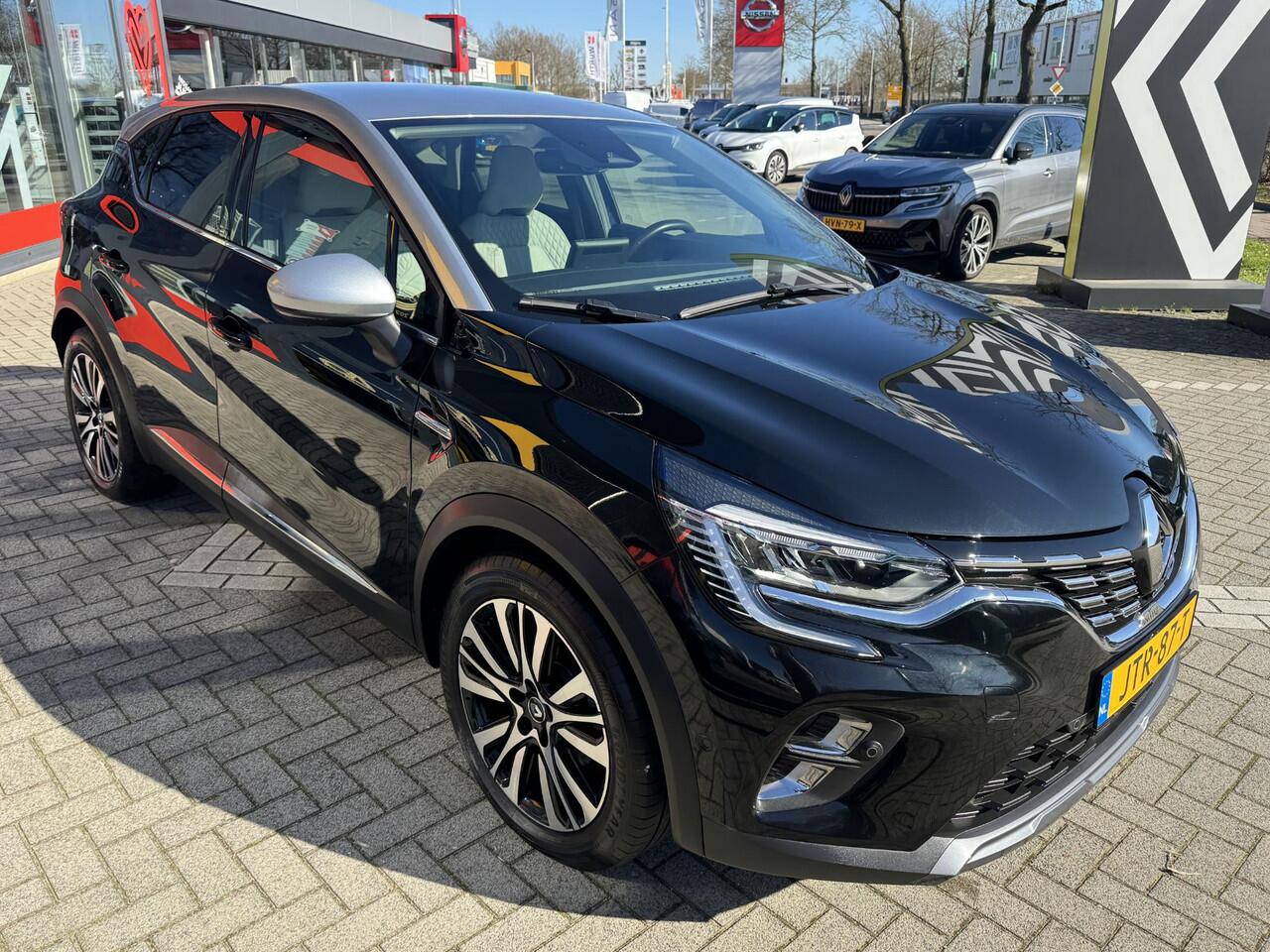 Renault CAPTUR E-Tech Plug-in Hybrid 160 Initiale Paris