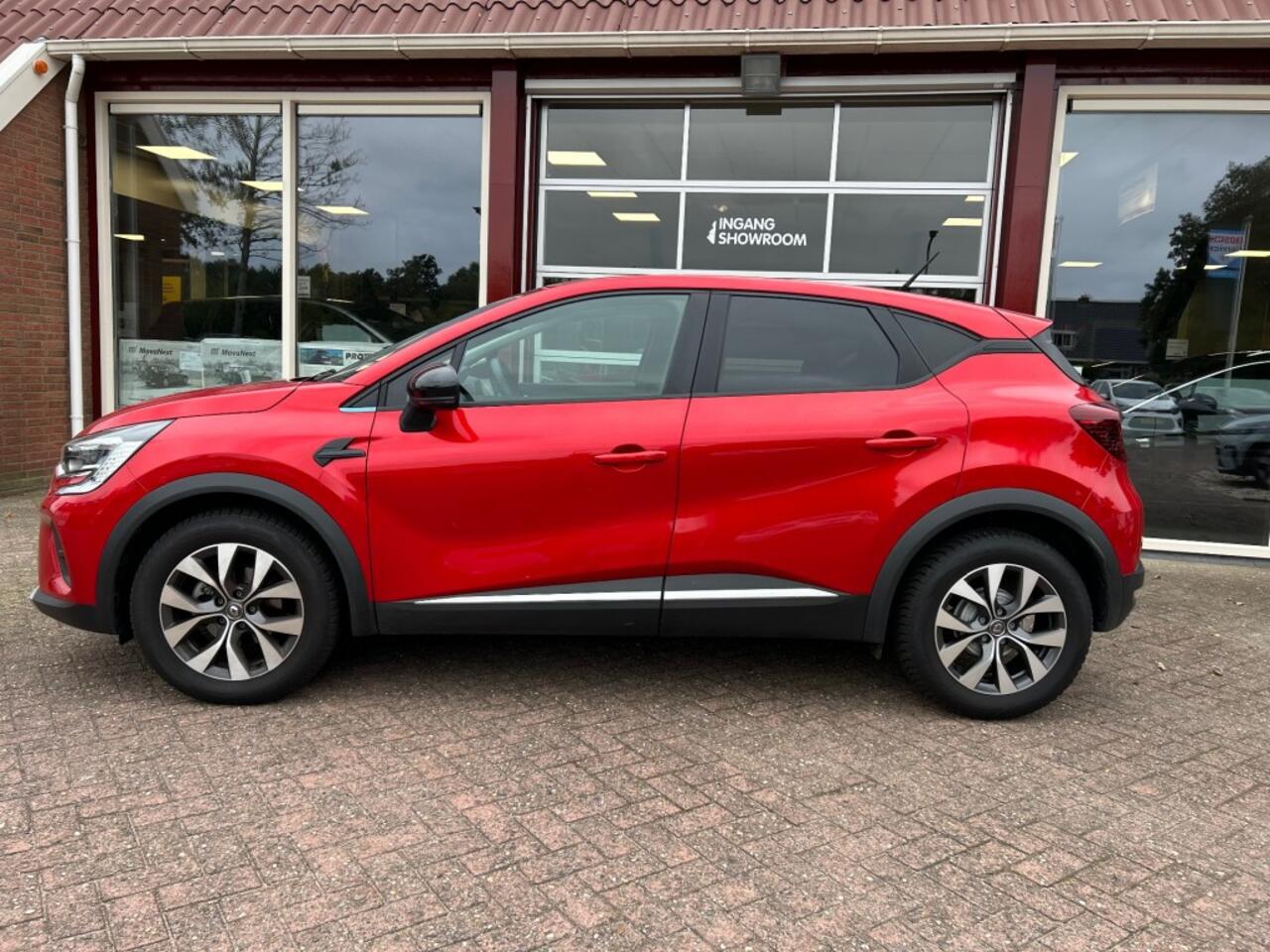 Renault CAPTUR 1.0 TCe INTENS AIRCO/ECC/PDC/RADIO/NAVIGATIE/4 S. BANDEN