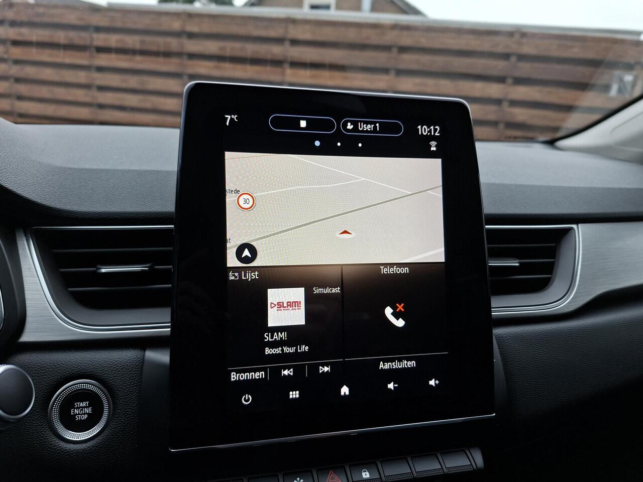 Renault CAPTUR 1.3 TCe 130 Intens, camera, carplay, cruise