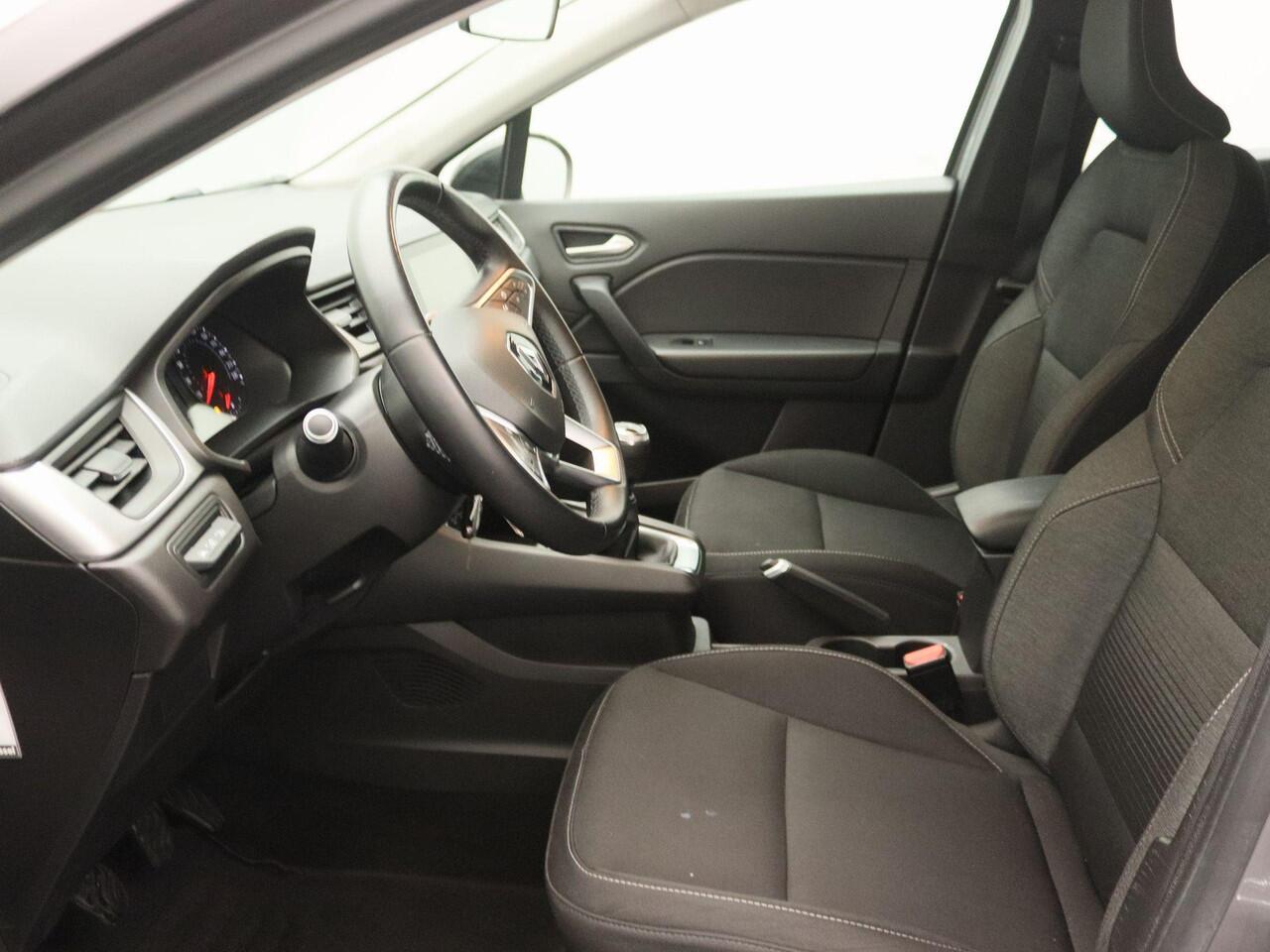 Renault CAPTUR TCe 100 Zen | Easy Link multimedia met Apple CarPlay & Android Auto | Led Pure Vision koplampen | Cruise Control | Elektrische ramen v+a | Two-tone metaalkleur |